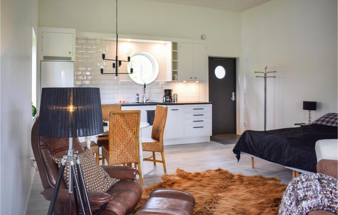 Beautiful Apartment In Lagan With House Sea View Exteriér fotografie